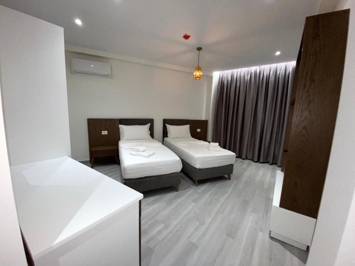 The Honeycomb Boutique Hotel Golem  Eksteriør billede