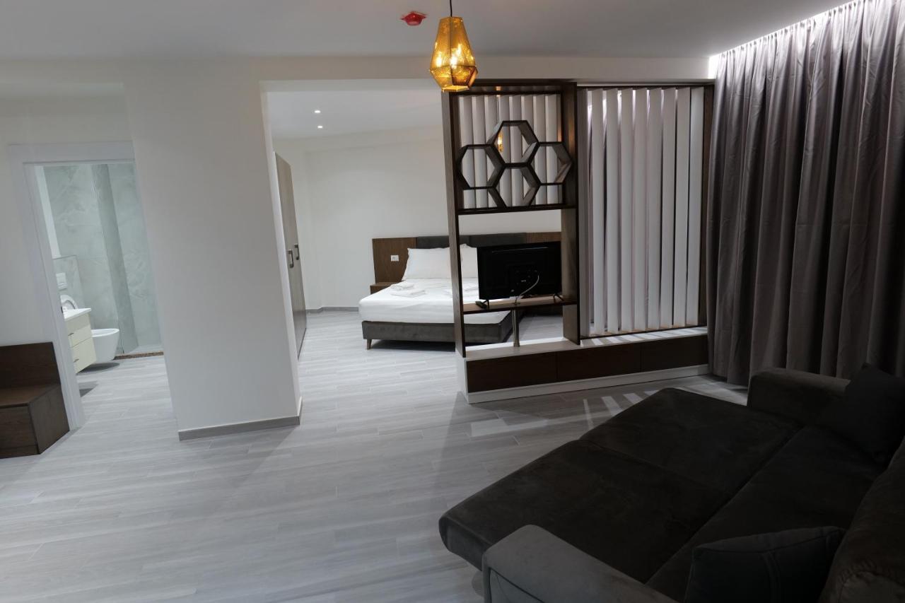 The Honeycomb Boutique Hotel Golem  Eksteriør billede