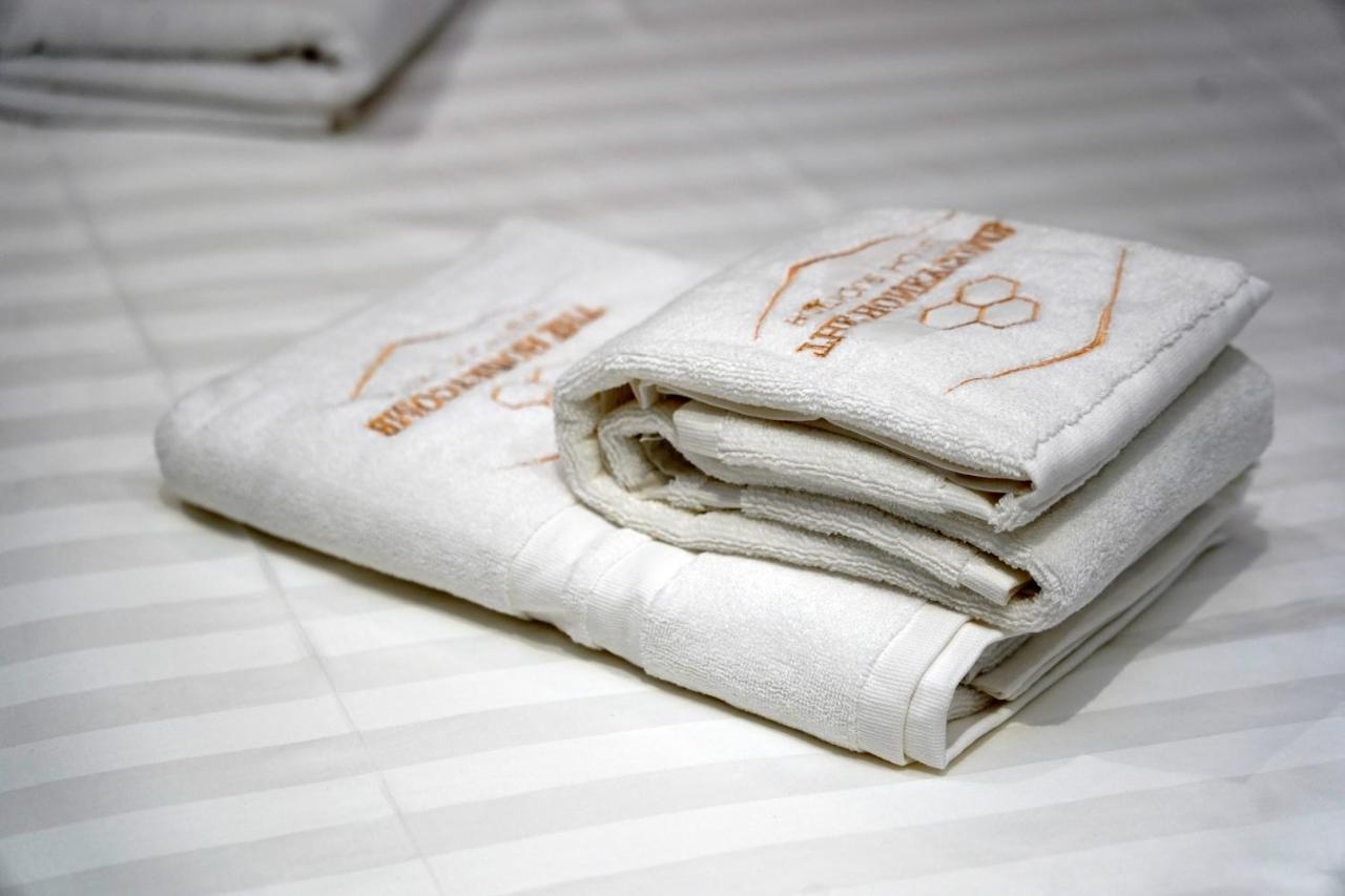 The Honeycomb Boutique Hotel Golem  Eksteriør billede