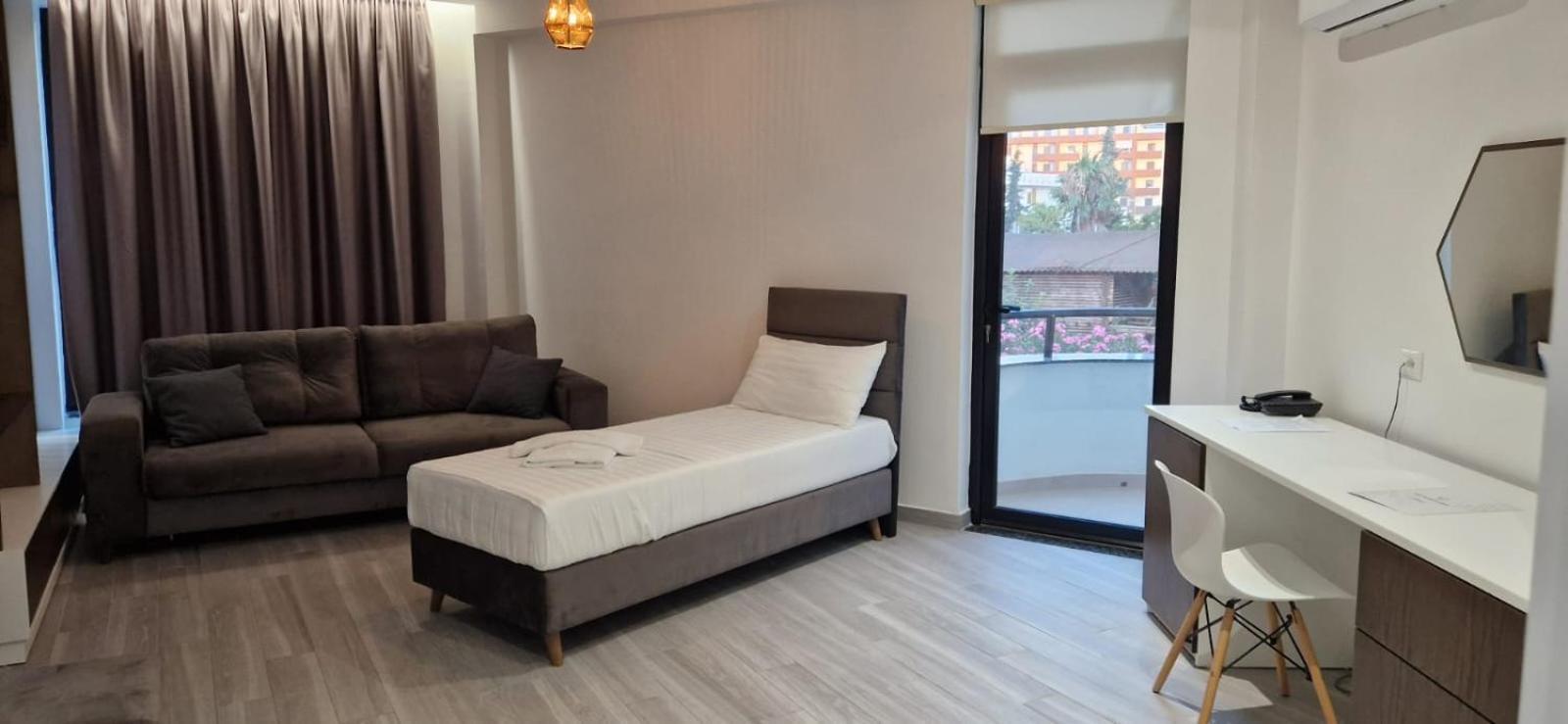The Honeycomb Boutique Hotel Golem  Eksteriør billede